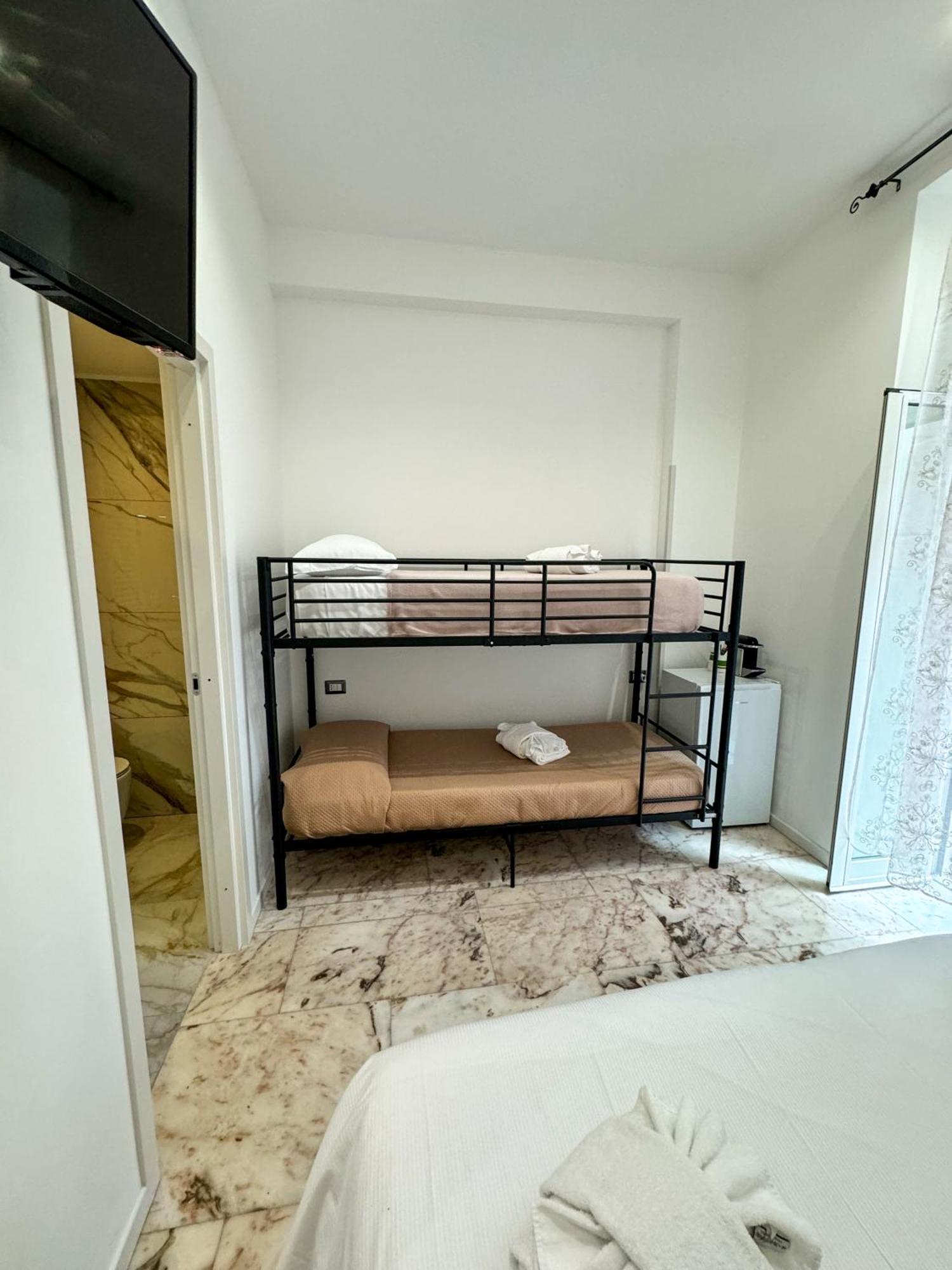 Barone House Hotel Roma Exterior foto